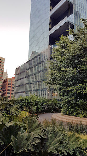 Transbay Terminal part of rooftop park